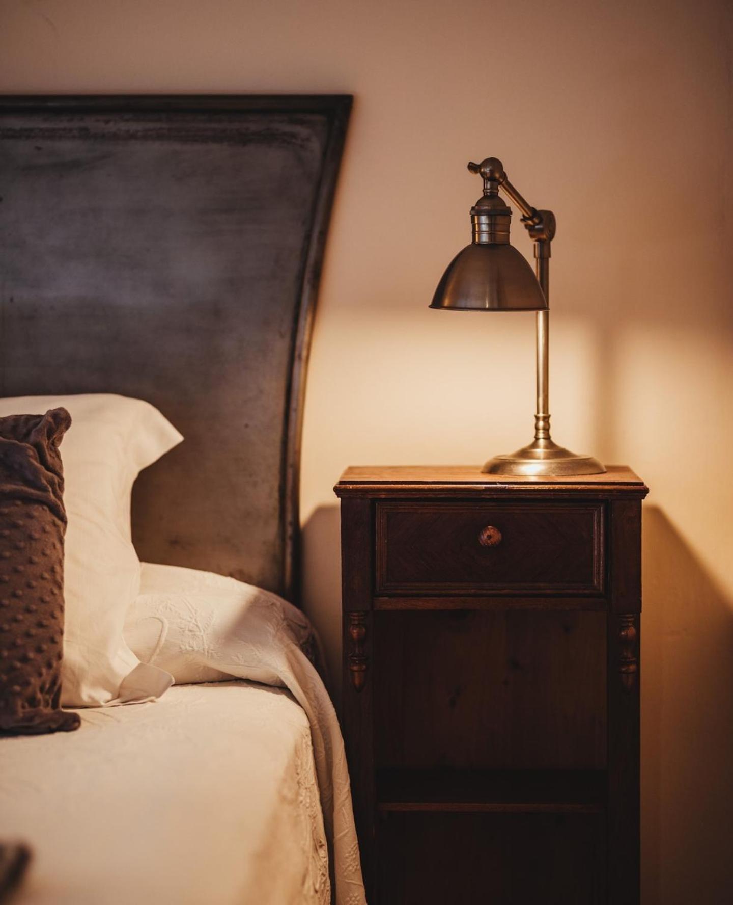 Hostal De La Placa - Hotel Boutique Cabrils Luaran gambar