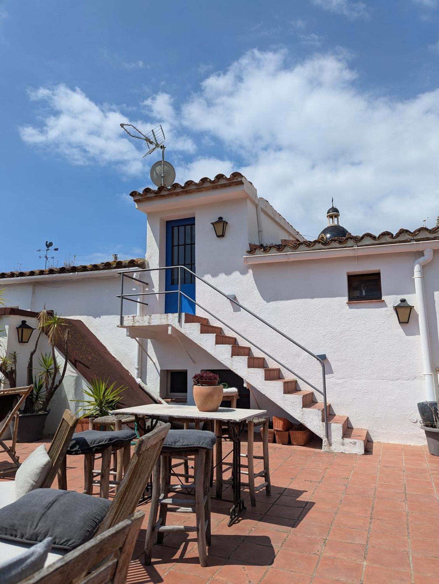 Hostal De La Placa - Hotel Boutique Cabrils Luaran gambar